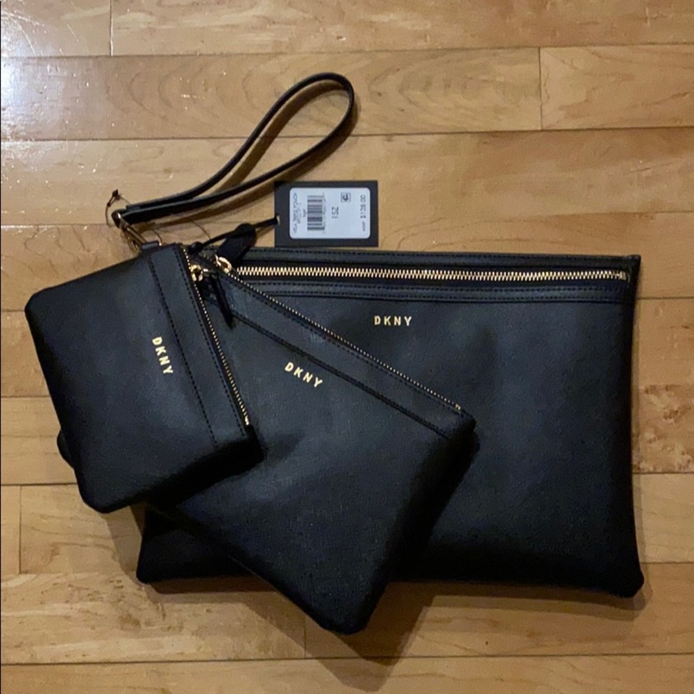 NWT Dkny Vela Triple Wristlet Pouch Set
